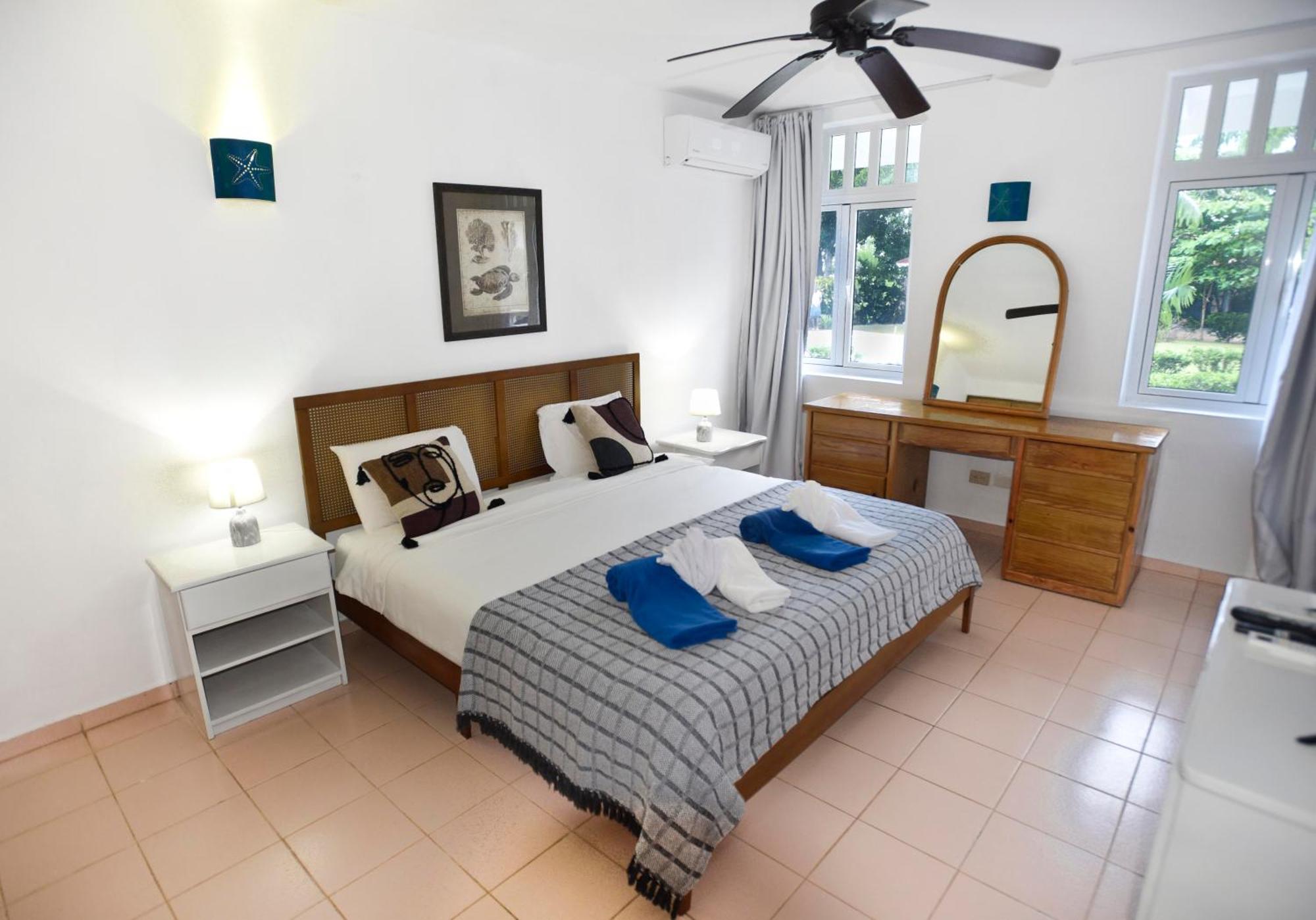 El Pelicano Apart-Hotel Las Galeras Exteriér fotografie