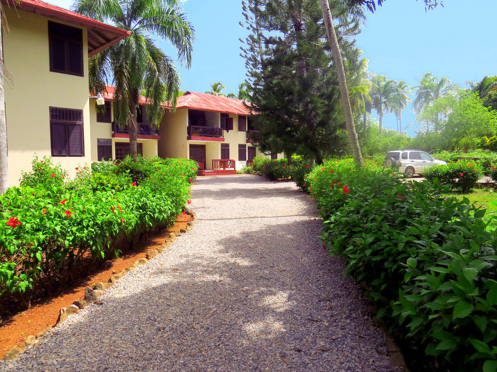 El Pelicano Apart-Hotel Las Galeras Exteriér fotografie