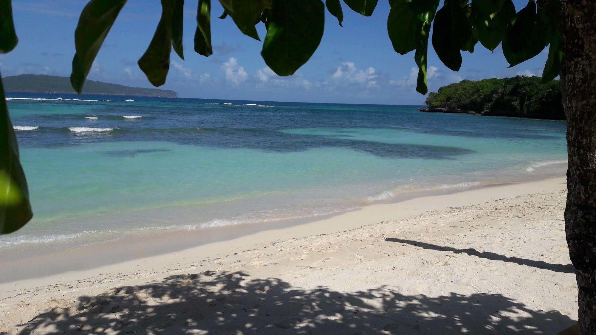 El Pelicano Apart-Hotel Las Galeras Exteriér fotografie